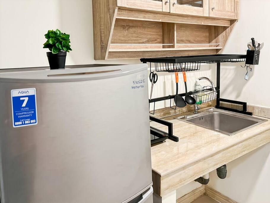Large 3br Meikarta With Wifi & Netflix By 2ndhome